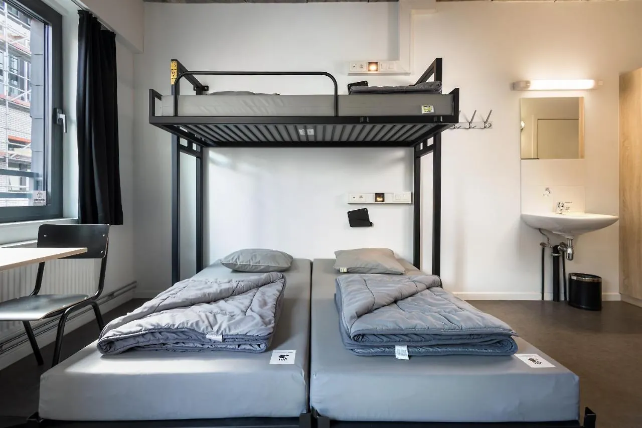 Hi Charleroi Hostel