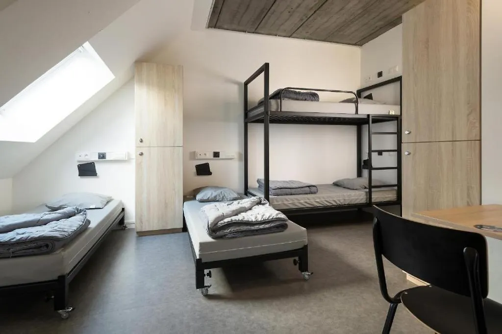 Hi Charleroi Hostel Belgia