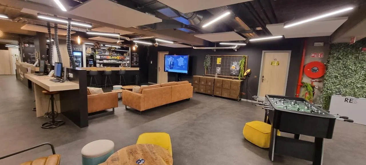 Auberge Jeunesse Charleroi Youth Hostel